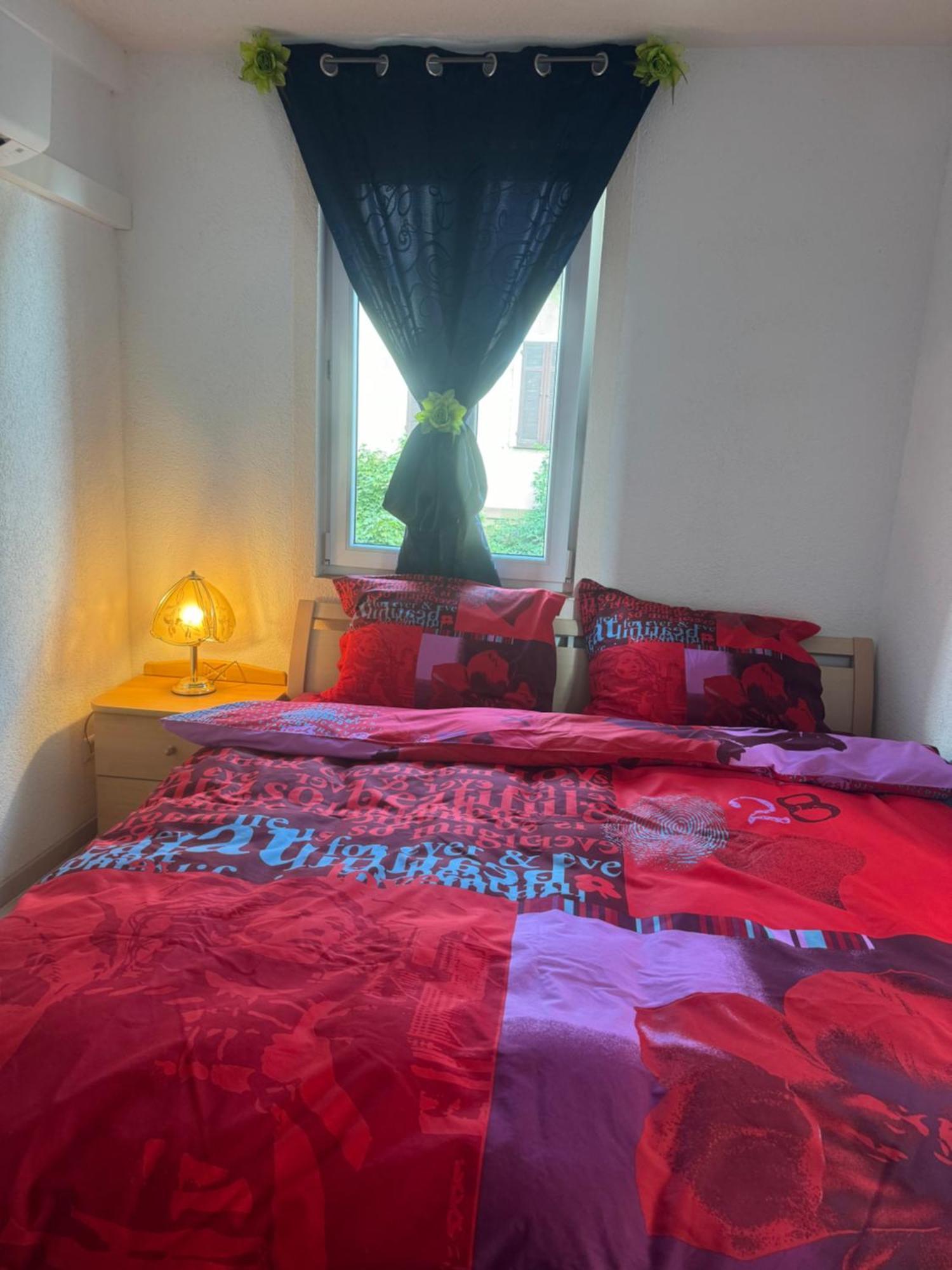 Cafe Graf Apartment Вайнсберг Екстериор снимка